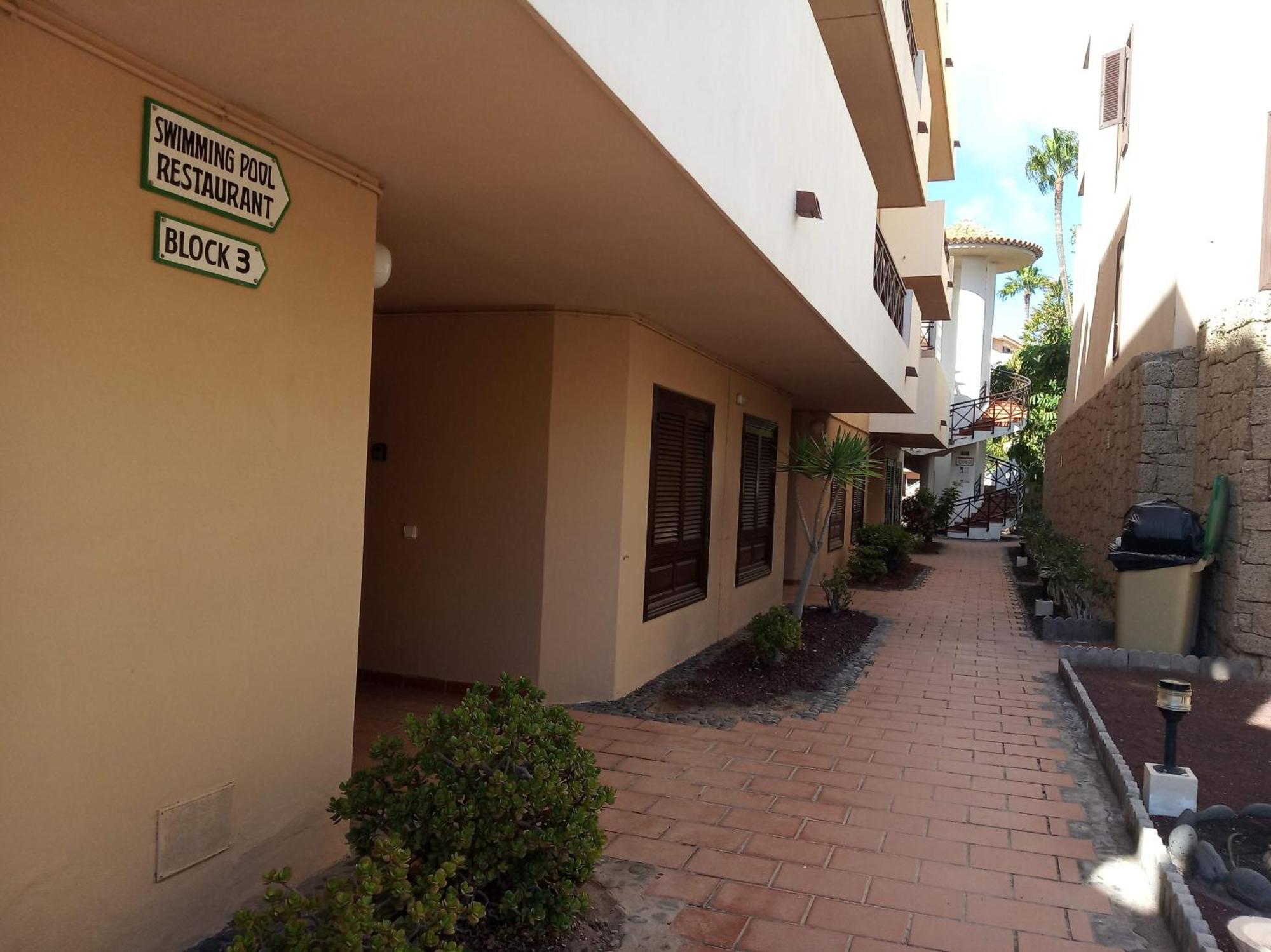 Apartment With Pool And Gardens Near The Coast San Miguel de Abona Exterior foto